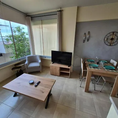 Atlas On The Water - *