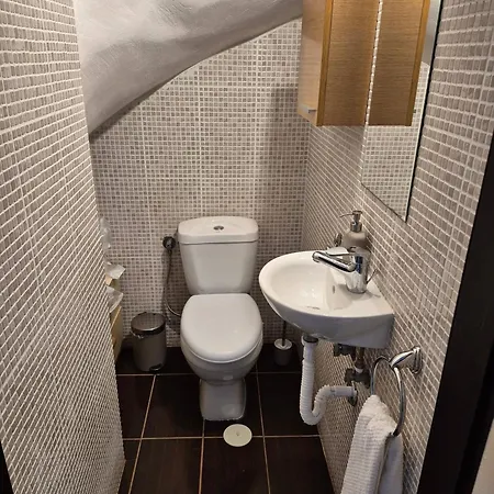 아파트 Atlas On The Water - 루트라키