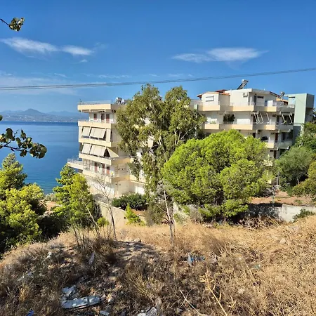 Atlas On The Water - *