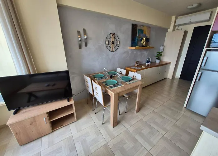 Atlas On The Water - Апартаменты